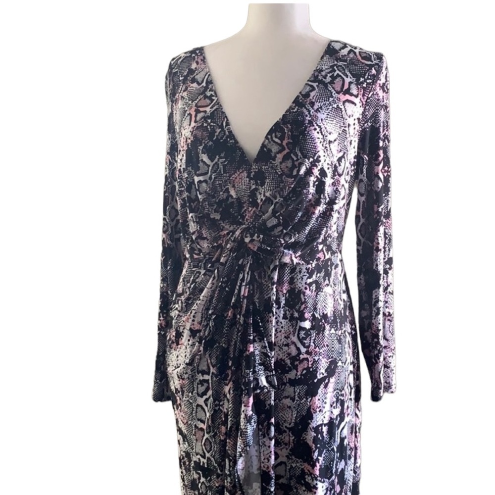 Thalia sodi sneaks prints dress size L